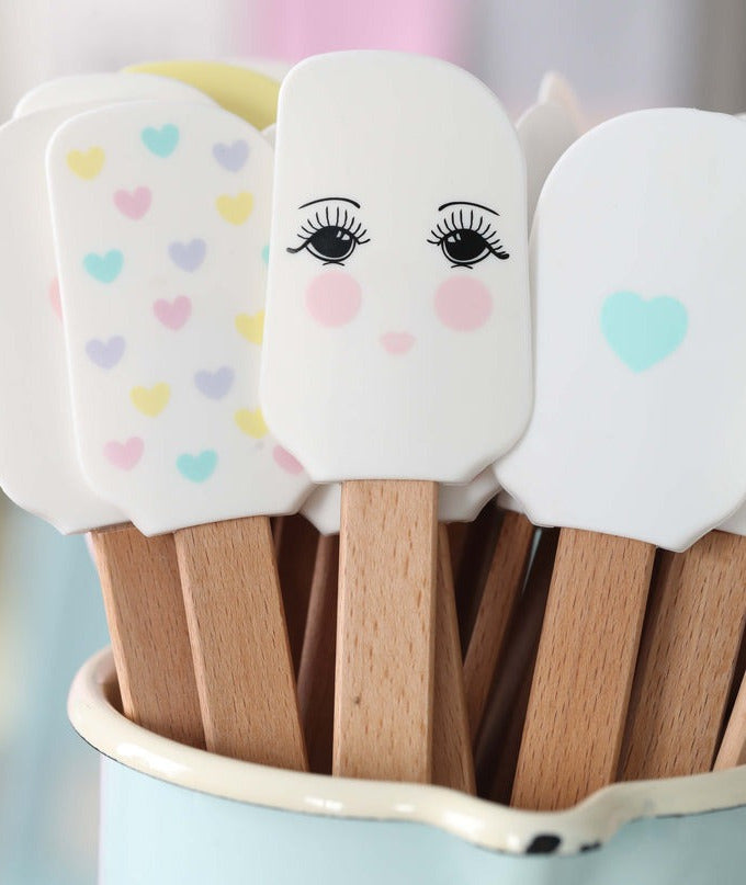 
                  
                    Spatula Open Eyes
                  
                